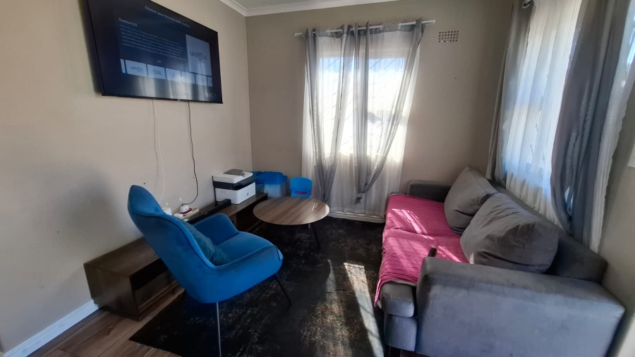 4 Bedroom Property for Sale in Westgate Western Cape